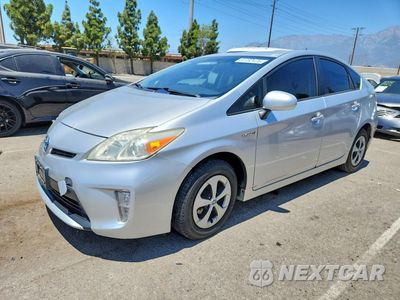 2013 TOYOTA PRIUS TWO JTDKN3DU1D5672943 - główne zdjęcie licytacji z USA - miniatura