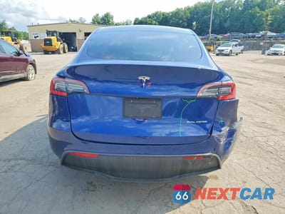 Zdjęcie 6 z 13 samochodu: 2021 TESLA MODEL Y VIN:5YJYGDEE1MF083049 - miniatura
