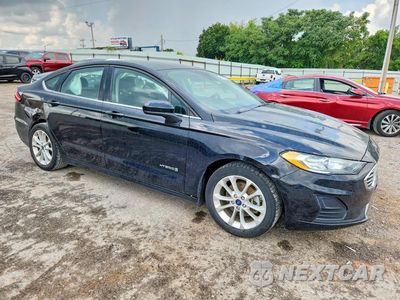 Czwarte zdjęcie samochodu z boku: 2019 FORD FUSION SE VIN:3FA6P0LU9KR225417 - miniatura