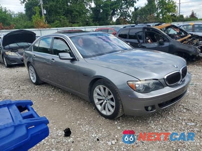 Czwarte zdjęcie samochodu z boku: 2006 BMW 750 LI VIN:WBAHN83526DT62307 - miniatura