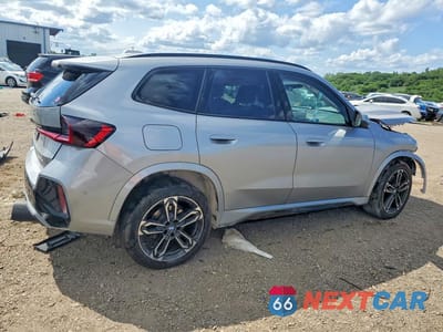 Trzecie zdjęcie samochodu z tyłu: 2025 BMW X1 XDRIVE28I VIN:WBX73EF05S5228739 - miniatura