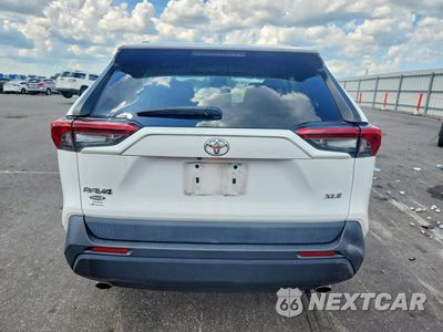 Zdjęcie 6 z 13 samochodu: 2021 TOYOTA RAV4 VIN:2T3W1RFV4MC108235 - miniatura