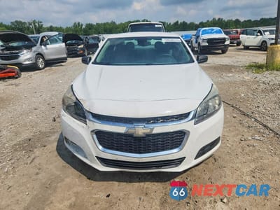Piąte zdjęcie samochodu w środku: 2015 CHEVROLET MALIBU LS VIN:1G11B5SLXFF348678 - miniatura