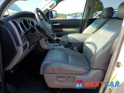 Zdjęcie 7 z 12 samochodu: 2012 TOYOTA TUNDRA CREWMAX LIMITED VIN:5TFFY5F16CX123023 - miniatura