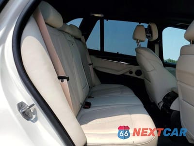 Zdjęcie 11 z 13 samochodu: 2018 BMW X5 XDRIVE35I VIN:5UXKR0C56JL073121 - miniatura