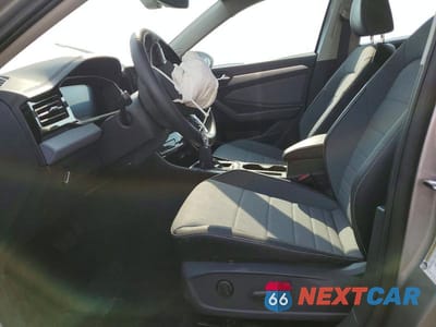 Zdjęcie 7 z 12 samochodu: 2026 VOLKSWAGEN JETTA SE VIN:3VW7W7BU7TM041200 - miniatura