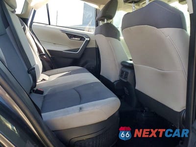 Zdjęcie 11 z 14 samochodu: 2019 TOYOTA RAV4 HYBRID XLE VIN:JTMRWRFV2KD504543 - miniatura