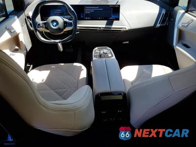 Zdjęcie 8 z 13 samochodu: 2024 BMW IX XDRIVE50 VIN:WB523CF07RCR74252 - miniatura