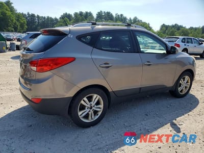 Trzecie zdjęcie samochodu z tyłu: 2013 HYUNDAI TUCSON GLS VIN:KM8JUCAC0DU677434 - miniatura