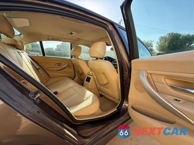 Zdjęcie 6 z 10 samochodu: 2013 BMW 328 I VIN:WBA3A5C53DF453494 - miniatura