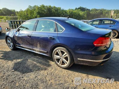 Drugie zdjęcie samochodu z przodu: 2015 VOLKSWAGEN PASSAT SE VIN:1VWBT7A32FC016822 - miniatura
