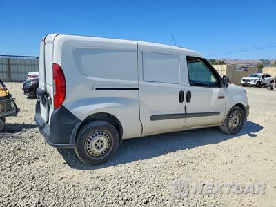Trzecie zdjęcie samochodu z tyłu: 2018 RAM PROMASTER CITY DELIVERY VAN VIN:ZFBERFAB0J6L24811 - miniatura