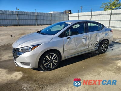 2025 NISSAN VERSA SV 3N1CN8EV2SL854031 - główne zdjęcie licytacji z USA - miniatura