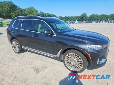 Czwarte zdjęcie samochodu z boku: 2019 BMW X7 XDRIVE40I VIN:5UXCW2C5XKLB44253 - miniatura