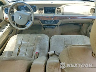 Zdjęcie 8 z 12 samochodu: 2009 MERCURY GRAND MARQUIS LS VIN:2MEHM75V59X610123 - miniatura