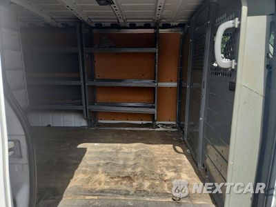 Zdjęcie 11 z 13 samochodu: 2021 NISSAN NV 2500 HD SV VIN:1N6AF0KY5MN805827 - miniatura