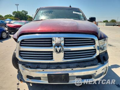 Piąte zdjęcie samochodu w środku: 2016 RAM 1500 SLT VIN:3C6RR6LT4GG305858 - miniatura