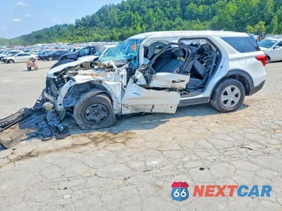 2023 FORD EXPLORER POLICE INTERCEPTOR 1FM5K8AB8PGA32349 - główne zdjęcie licytacji z USA - miniatura