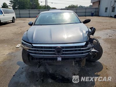 Piąte zdjęcie samochodu w środku: 2019 VOLKSWAGEN JETTA S VIN:3VWC57BU8KM121816 - miniatura