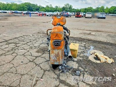Czwarte zdjęcie samochodu z boku: 2005 HARLEY-DAVIDSON FLSTFI VIN:1HD1BXB185Y017309 - miniatura