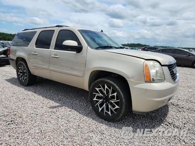 Czwarte zdjęcie samochodu z boku: 2008 GMC YUKON XL C1500 VIN:1GKFC16058R157310 - miniatura