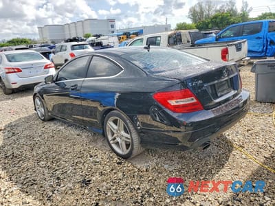 Drugie zdjęcie samochodu z przodu: 2013 MERCEDES-BENZ C 250 VIN:WDDGJ4HB7DG031810 - miniatura