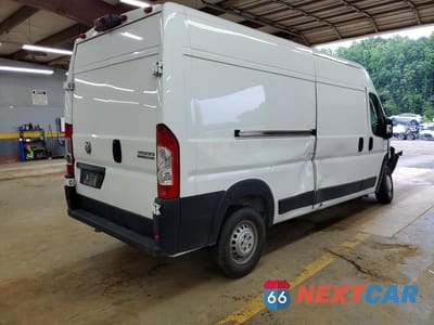 Trzecie zdjęcie samochodu z tyłu: 2025 RAM PROMASTER 3500 DELIVERY VAN VIN:3C6MRVHG2SE546550 - miniatura