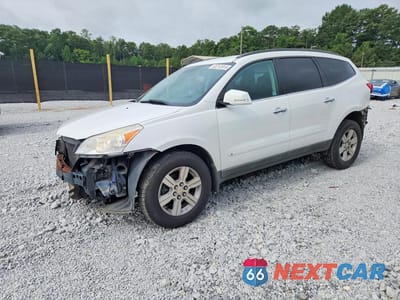 2010 CHEVROLET TRAVERSE LT 1GNLRFED2AS110479 - główne zdjęcie licytacji z USA - miniatura