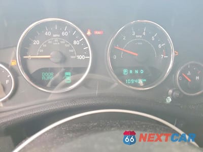 Zdjęcie 9 z 12 samochodu: 2017 JEEP WRANGLER SPORT VIN:1C4AJWAG2HL553274 - miniatura