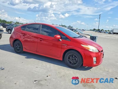 Czwarte zdjęcie samochodu z boku: 2011 TOYOTA PRIUS TWO VIN:JTDKN3DU7B1471245 - miniatura