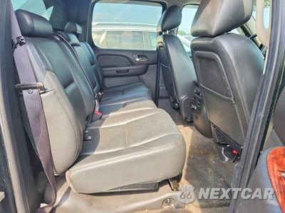Zdjęcie 10 z 12 samochodu: 2013 CHEVROLET AVALANCHE LTZ VIN:3GNTKGE7XDG302278 - miniatura