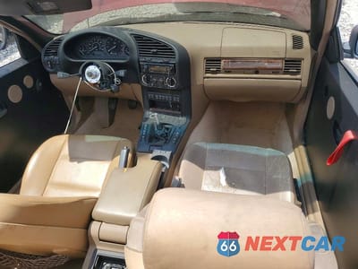 Zdjęcie 8 z 13 samochodu: 1995 BMW 325 IC VIN:WBABJ532XSJC83505 - miniatura