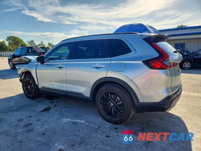 Drugie zdjęcie samochodu z przodu: 2025 HONDA CR-V SPORT-L VIN:7FARS5H86SE026099 - miniatura