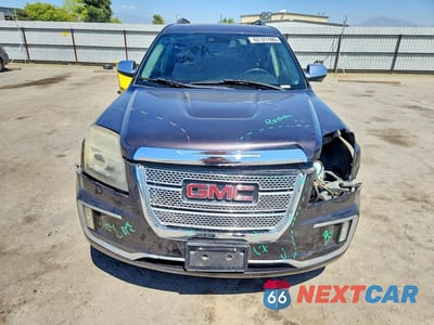 Piąte zdjęcie samochodu w środku: 2016 GMC TERRAIN DENALI VIN:2GKALREK3G6201665 - miniatura