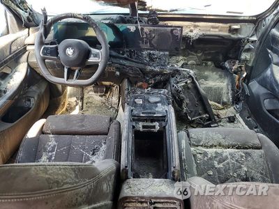 Zdjęcie 8 z 13 samochodu: 2025 BMW 530 I VIN:WBA43FJ08SCU38421 - miniatura