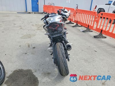 Czwarte zdjęcie samochodu z boku: 2025 CF MOTO 450SS VIN:LCEPESLA8S6002241 - miniatura