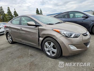 Czwarte zdjęcie samochodu z boku: 2012 HYUNDAI ELANTRA GLS VIN:5NPDH4AE4CH106826 - miniatura