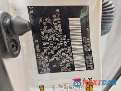 Zdjęcie 13 z 13 samochodu: 2011 LEXUS GX 460 VIN:JTJBM7FX5B5024176 - miniatura