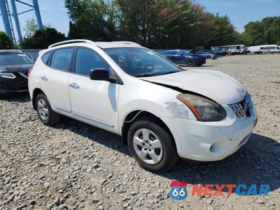 Czwarte zdjęcie samochodu z boku: 2015 NISSAN ROGUE SELECT S VIN:JN8AS5MV1FW753824 - miniatura