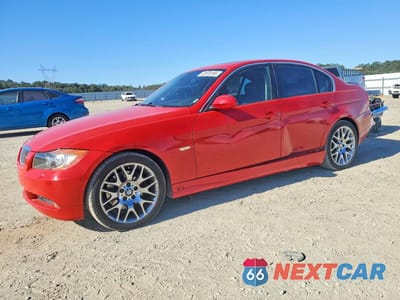 2006 BMW 330 XI WBAVD33556KV66720 - główne zdjęcie licytacji z USA - miniatura