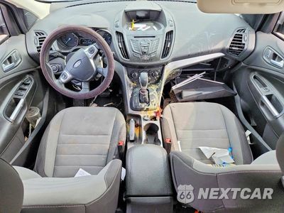Zdjęcie 8 z 13 samochodu: 2016 FORD ESCAPE SE VIN:1FMCU9G95GUC12756 - miniatura