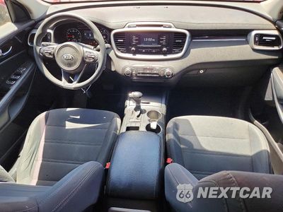 Zdjęcie 8 z 13 samochodu: 2016 KIA SORENTO LX V6 VIN:5XYPGDA50GG132319 - miniatura