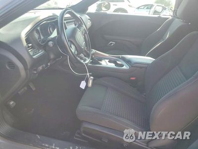 Zdjęcie 7 z 13 samochodu: 2019 DODGE CHALLENGER SXT VIN:2C3CDZGG1KH642884 - miniatura