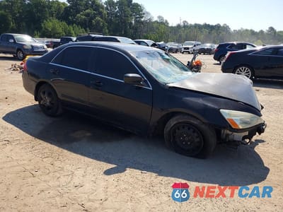 Czwarte zdjęcie samochodu z boku: 2007 HONDA ACCORD EX VIN:1HGCM66837A004499 - miniatura