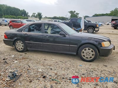 Czwarte zdjęcie samochodu z boku: 2000 ACURA 3.5RL VIN:JH4KA9658YC001628 - miniatura