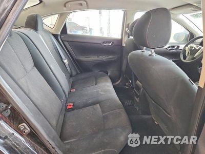 Zdjęcie 10 z 13 samochodu: 2017 NISSAN SENTRA S VIN:3N1AB7AP2HY288742 - miniatura