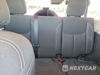 Zdjęcie 10 z 13 samochodu: 2018 JEEP WRANGLER UNLIMITED SAHARA VIN:1C4HJWEG9JL872993 - miniatura
