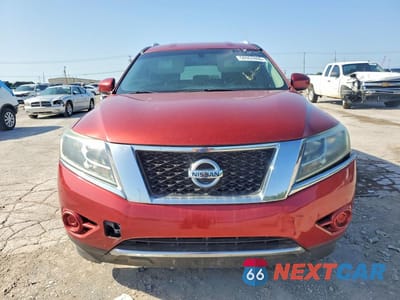 Piąte zdjęcie samochodu w środku: 2014 NISSAN PATHFINDER SV VIN:5N1AR2MN2EC711809 - miniatura