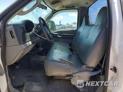 Zdjęcie 7 z 12 samochodu: 2005 FORD F250 SUPER DUTY VIN:1FTNF20595EC19514 - miniatura