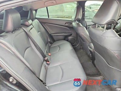 Zdjęcie 10 z 12 samochodu: 2021 TOYOTA PRIUS XLE AWD-E VIN:JTDL9MFU2M3026818 - miniatura
